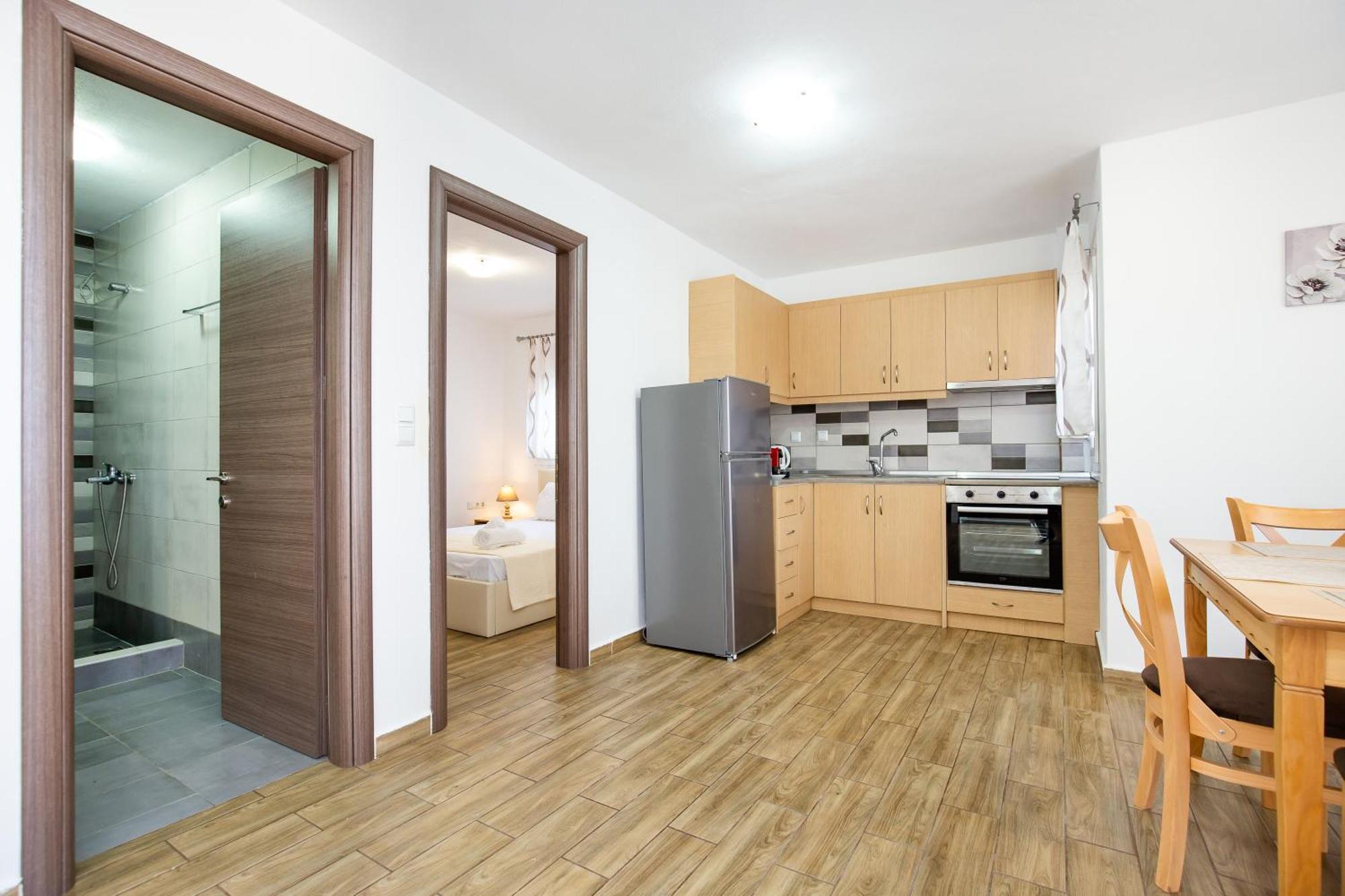 House Litsa 3
