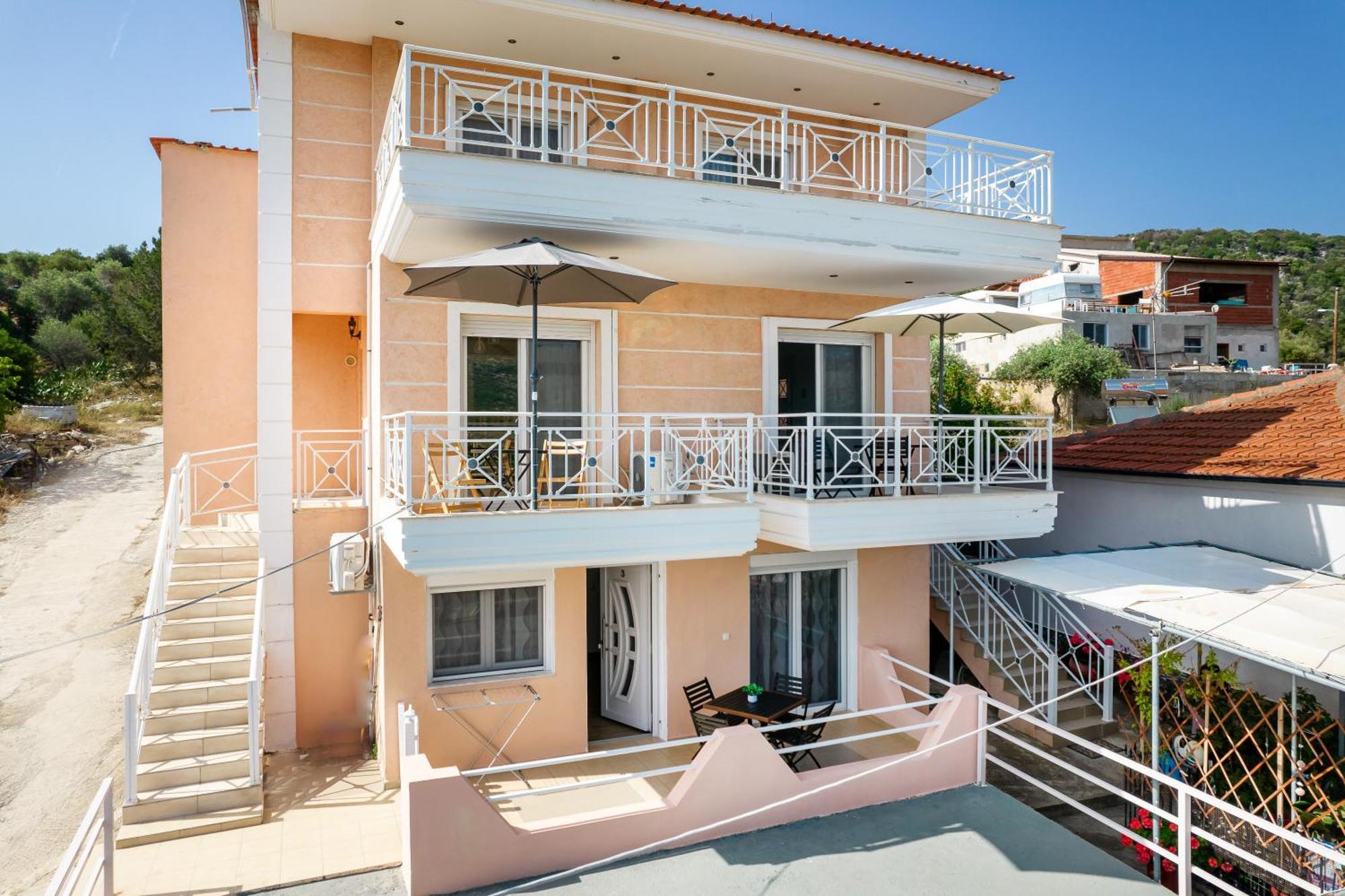 House Litsa 3